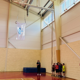 Sporto visa klase 2.klašu sacensības stafetēs - 