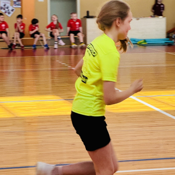 Sporto visa klase 2.klašu sacensības stafetēs - 