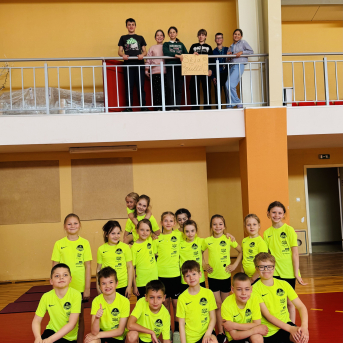 Sporto visa klase 2.klašu sacensības stafetēs - 