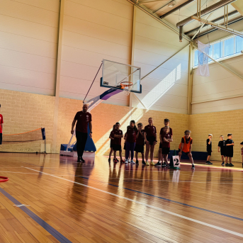 Sporto visa klase 2.klašu sacensības stafetēs - 