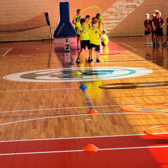 Sporto visa klase 2.klašu sacensības stafetēs - 