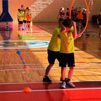 Sporto visa klase 2.klašu sacensības stafetēs - 