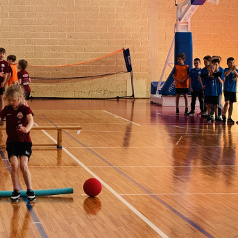 Sporto visa klase 2.klašu sacensības stafetēs - 