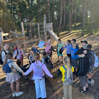 Sējas pamatskolas rudens pārgājiens - 