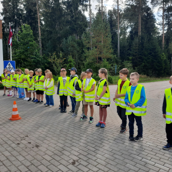 Sējas skolas 1. un 2. klase viesojas Daibē - 