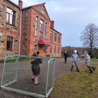 Āra nodarbību diena - 