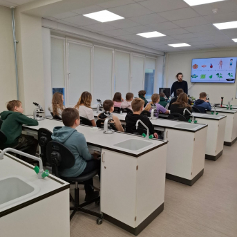 Sējas pamatskolas 6.klase ESF+ projekta nodarbībā - 