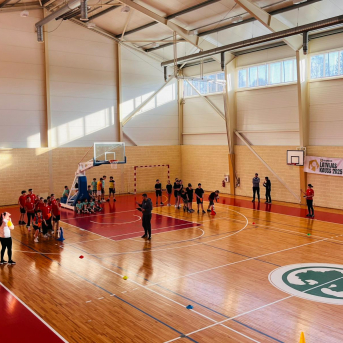 Sporto visa klase sacensības 6.klasēm Sējas skolā - 