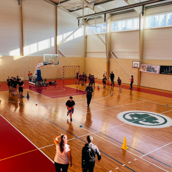 Sporto visa klase sacensības 6.klasēm Sējas skolā - 