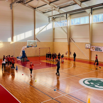 Sporto visa klase sacensības 6.klasēm Sējas skolā - 