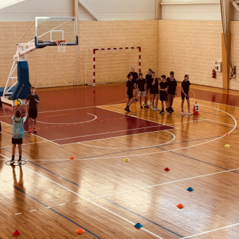 Sporto visa klase sacensības 6.klasēm Sējas skolā - 