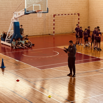 Sporto visa klase sacensības 6.klasēm Sējas skolā - 