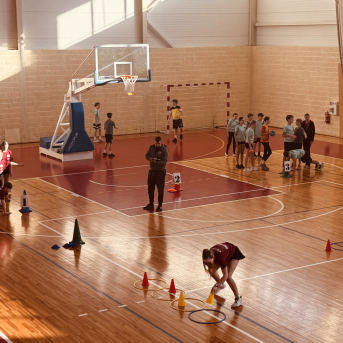 Sporto visa klase sacensības 6.klasēm Sējas skolā - 