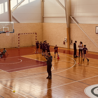 Sporto visa klase sacensības 6.klasēm Sējas skolā - 