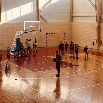 Sporto visa klase sacensības 6.klasēm Sējas skolā - 