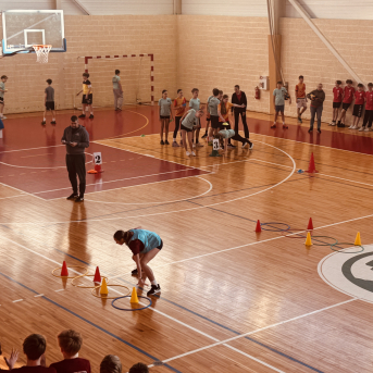 Sporto visa klase sacensības 6.klasēm Sējas skolā - 