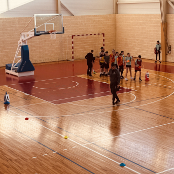 Sporto visa klase sacensības 6.klasēm Sējas skolā - 