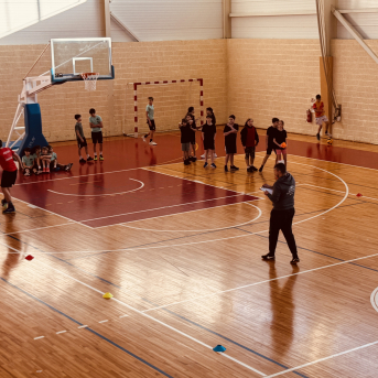 Sporto visa klase sacensības 6.klasēm Sējas skolā - 