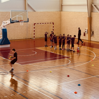 Sporto visa klase sacensības 6.klasēm Sējas skolā - 