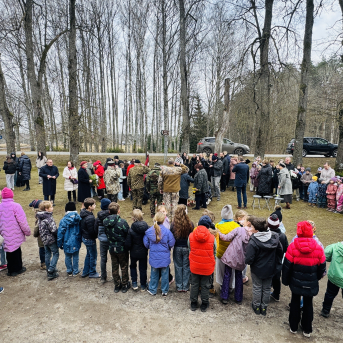 Piemiņas brīdis pie Birzēm - 