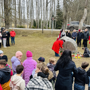 Piemiņas brīdis pie Birzēm - 