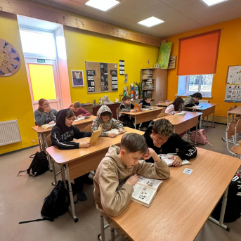 Sējas skolas lasīšanas stunda - 