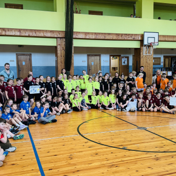 Sporto visa klase 3.klašu sacensības stafetēs - 