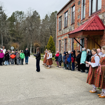 Latvijas svētkiem gatavojoties - 