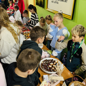 Miķeļdienas tirdziņš Sējas pamatskolā - 