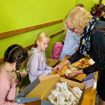 Miķeļdienas tirdziņš Sējas pamatskolā - 