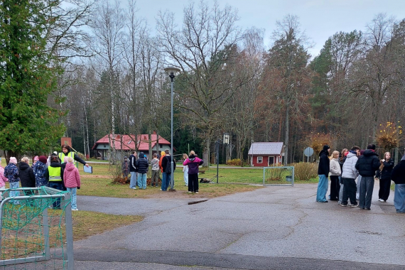 Āra nodarbību diena