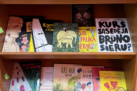 Bērnu, jauniešu un vecāku žūrija 24